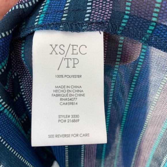 CAbi Limited Edition Alex Button Down 3330 XS - Picture 5 of 7